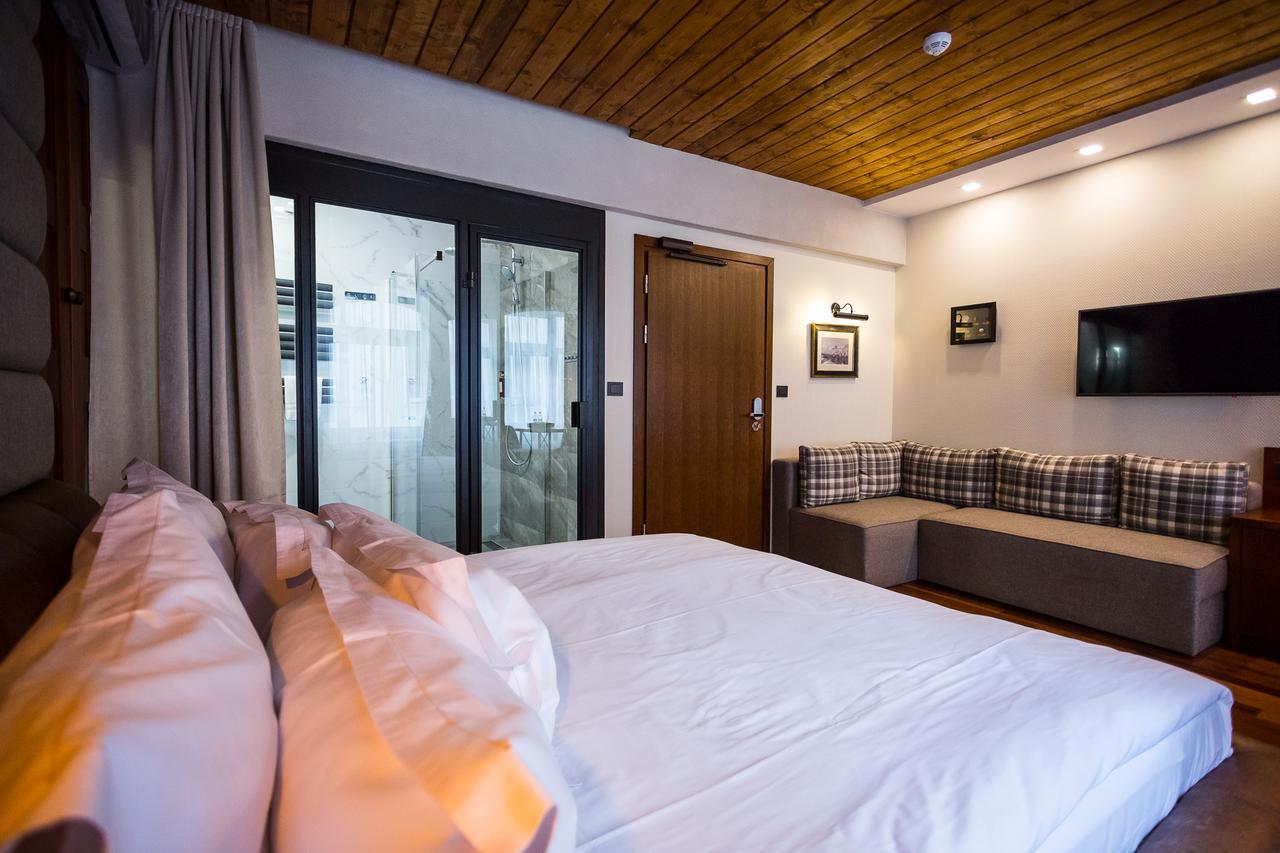 Apartamenty Chleb I Wino Gdansk Exterior photo A room at the hotel