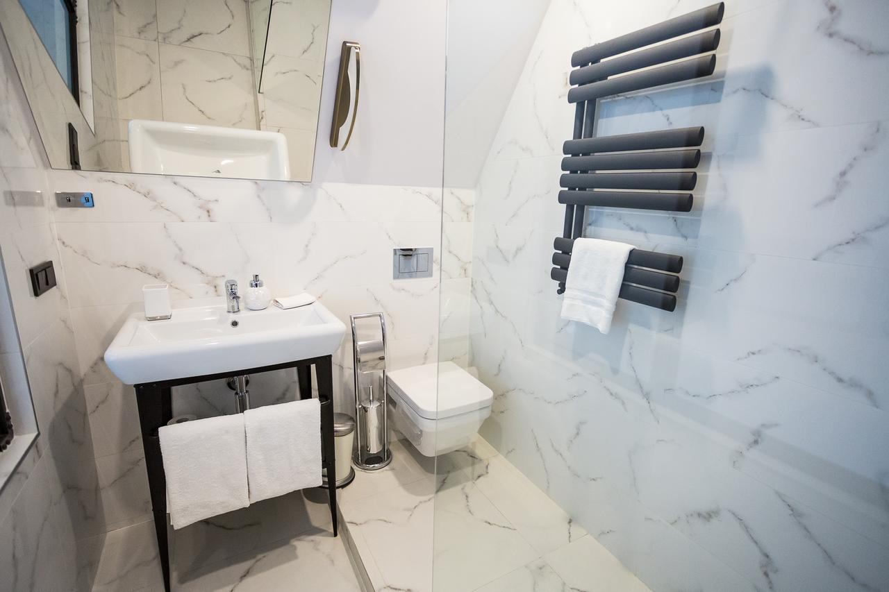 Apartamenty Chleb I Wino Gdansk Exterior photo Bathroom
